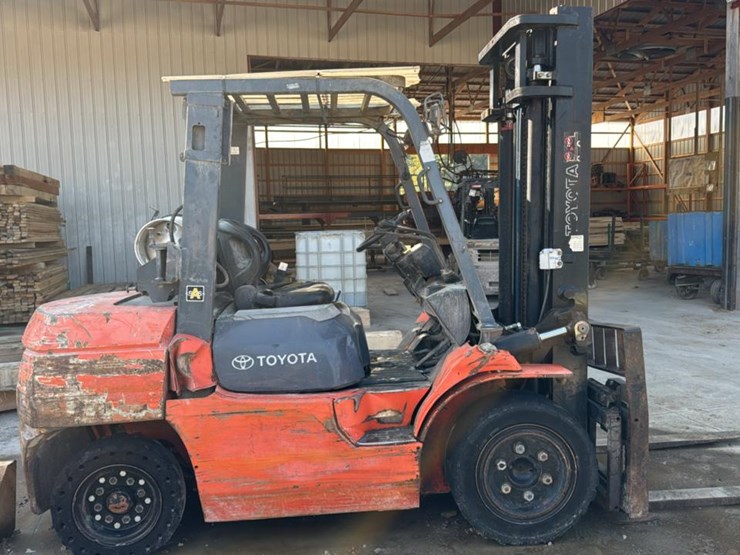 2002-toyota-7fgu35-image-6