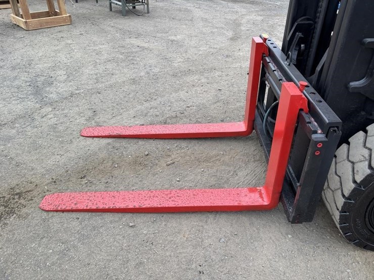 2011-toyota-8fgu30-image-9