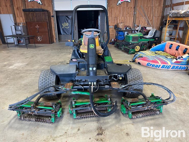 john-deere-3235c-image-2