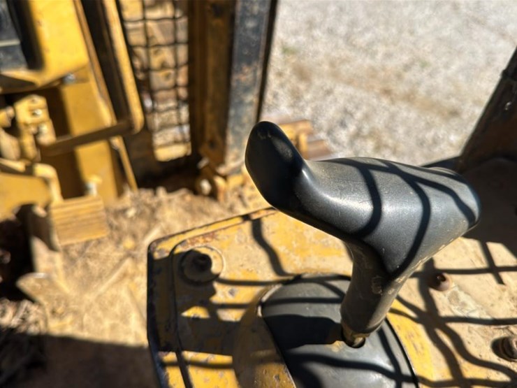 1989-caterpillar-d4h-image-28