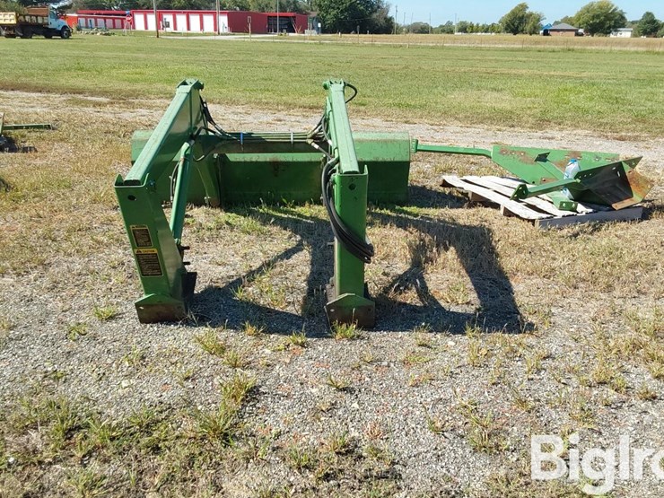 john-deere-148-image-6