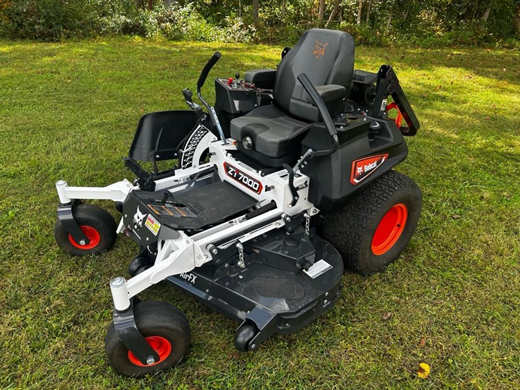 #144-•-2024-bobcat-zt7000-mower-image-6