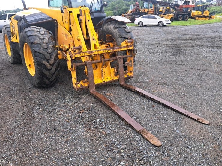 2004-jcb-535-60-image-20