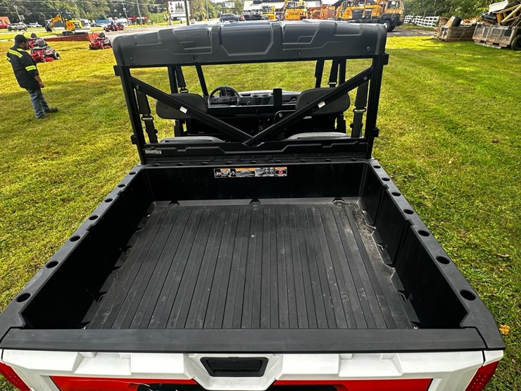 #147-•-2024-bobcat/polaris-uv34xl-gator-image-20