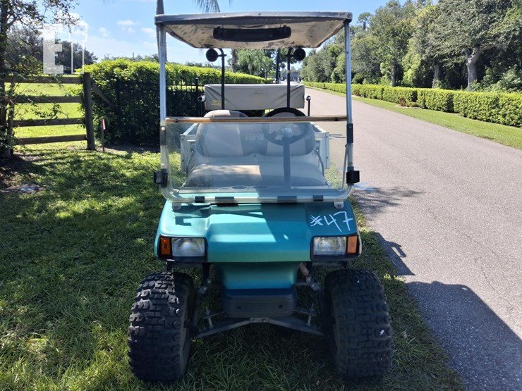 1995-club-car-carryall-1-image-1