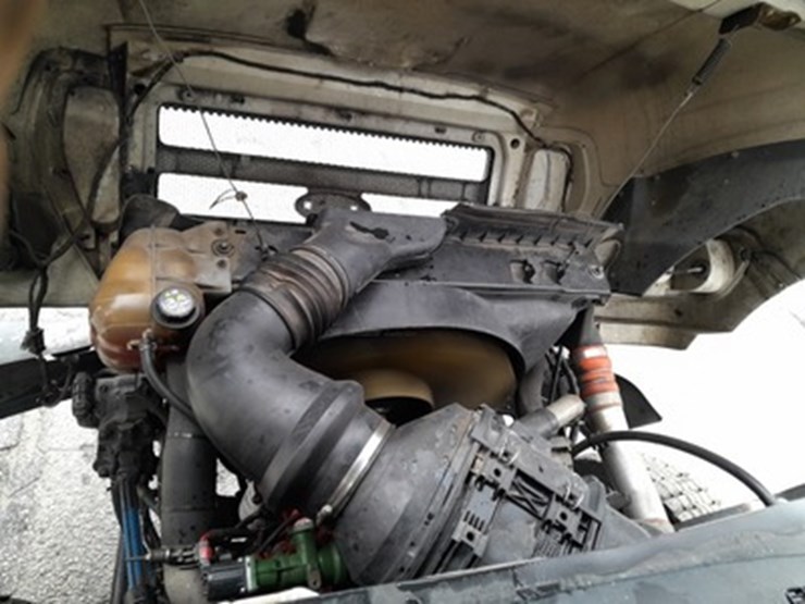 2012-ford-f750-image-7