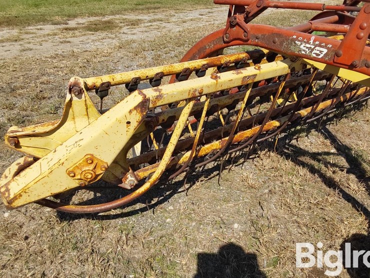 new-holland-258-image-12