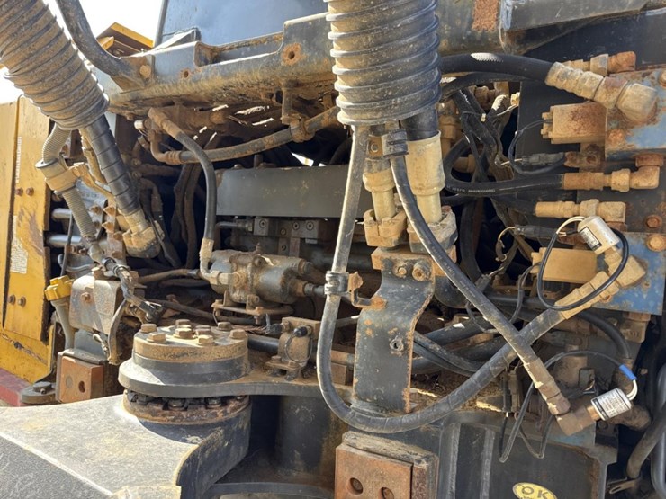 2008-komatsu-hm400-2-image-49