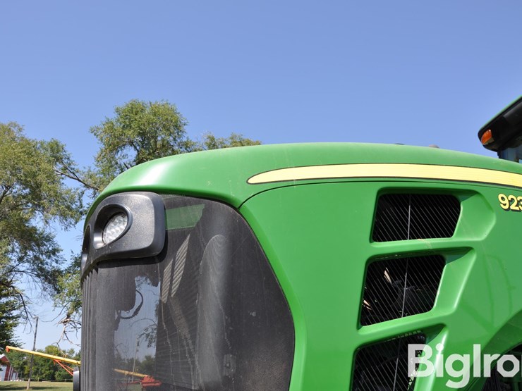 2011-john-deere-9230-image-13