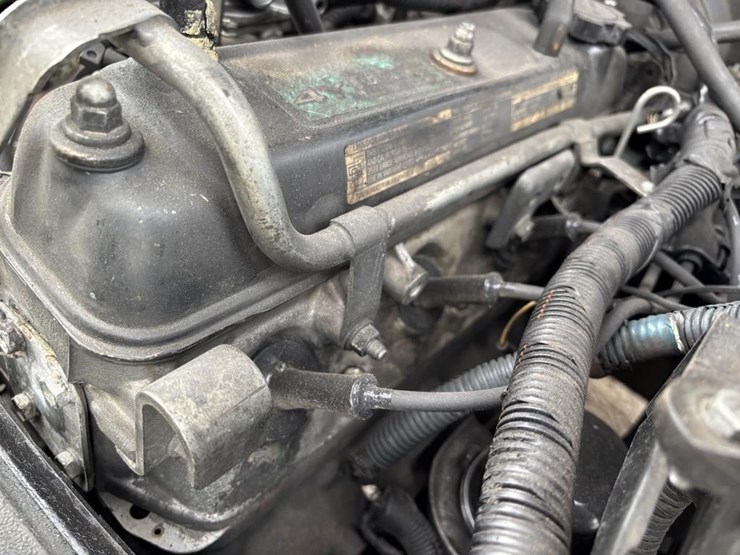 2011-toyota-8fgu30-image-33