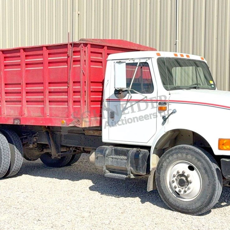 1991 INTERNATIONAL 4900