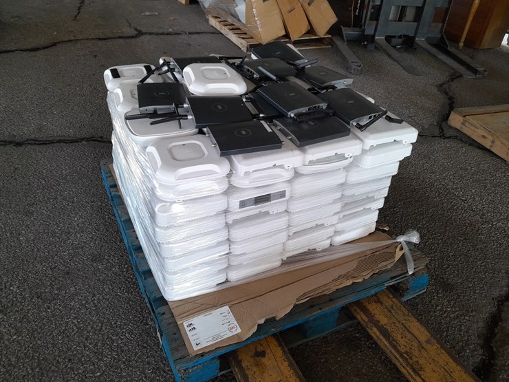 lot#--cisco-access-points-image-1