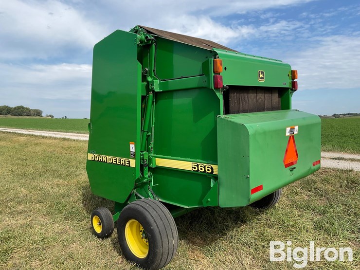 2000-john-deere-566-image-7