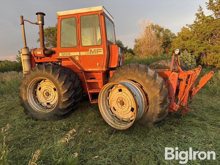 massey-ferguson-1805-image-8
