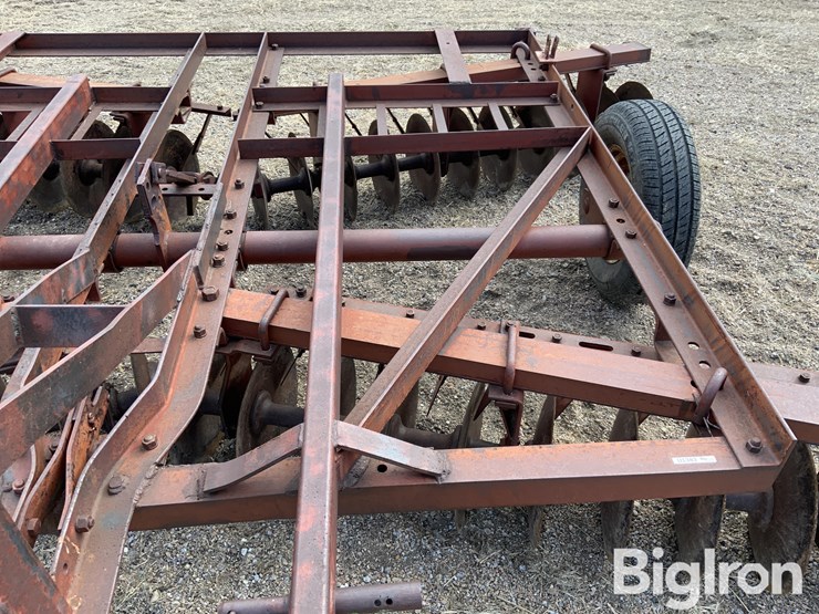 international-370-image-15