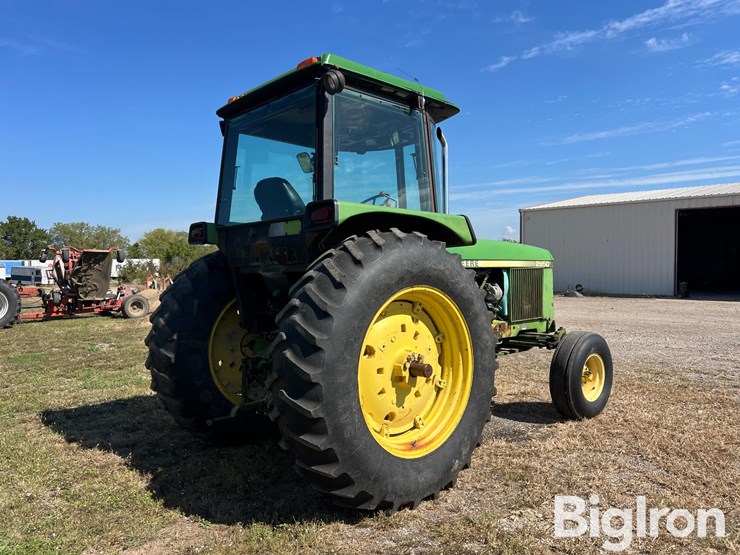 1984-john-deere-2950-image-5