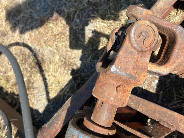 bush-hog-160-image-15