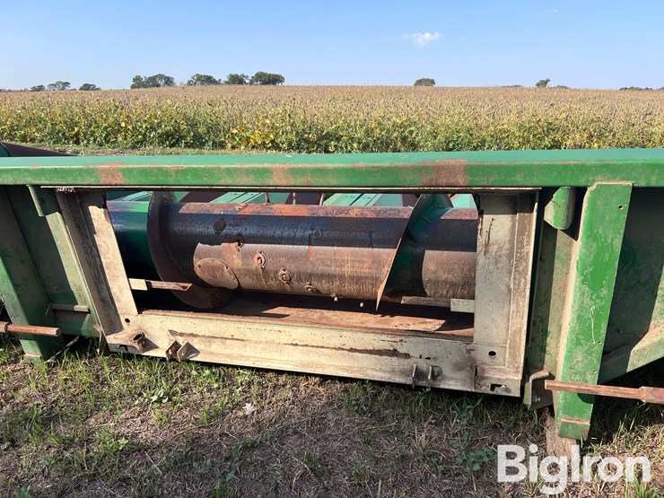 john-deere-653a-image-14