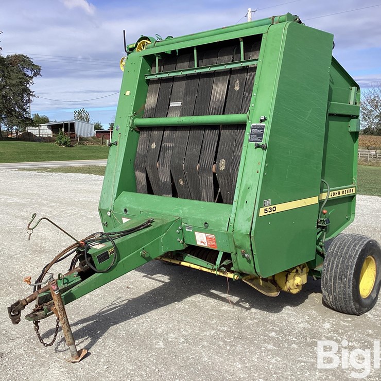 1985 JOHN DEERE 530