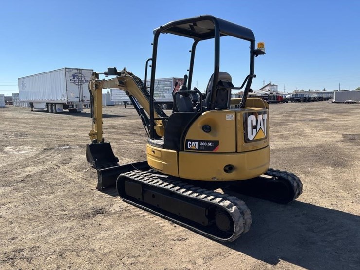 caterpillar-303.5e2-cr-image-4