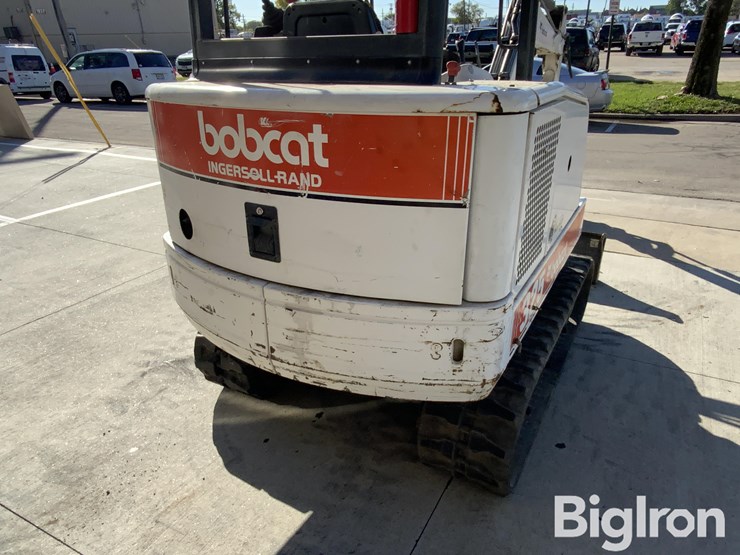 2000-bobcat-325-image-15