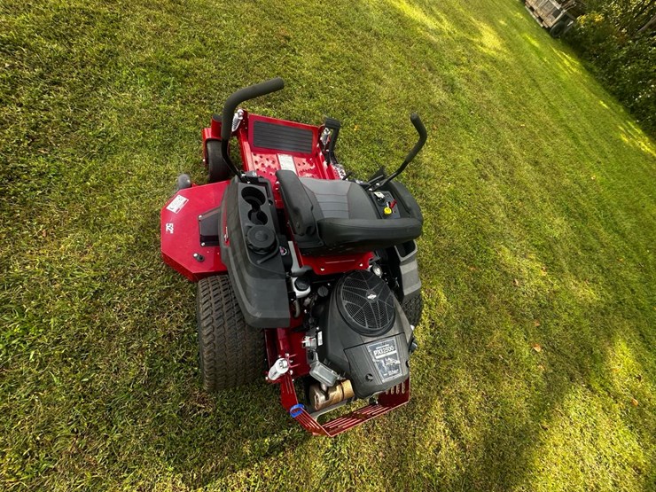 #143-•-2024-ferris-300s-52”-deck-mower-image-9