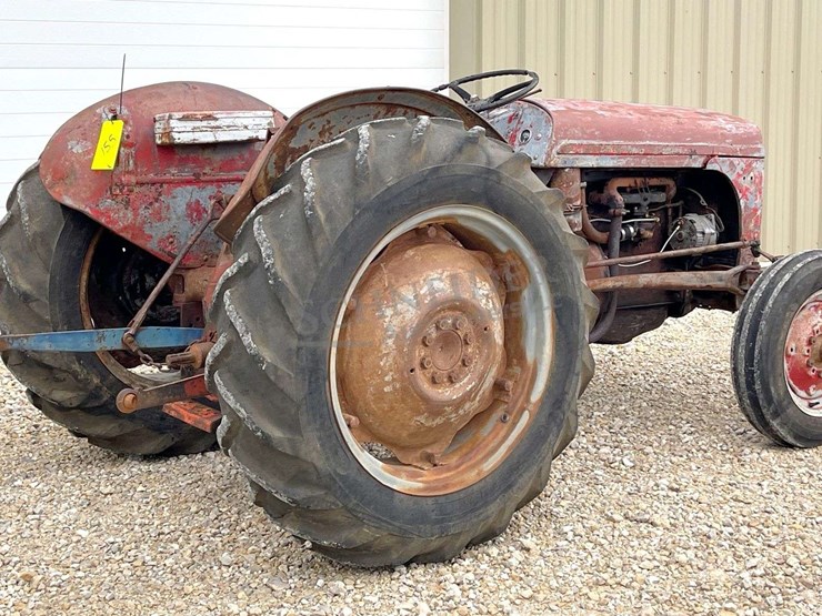 ferguson-to20-image-5