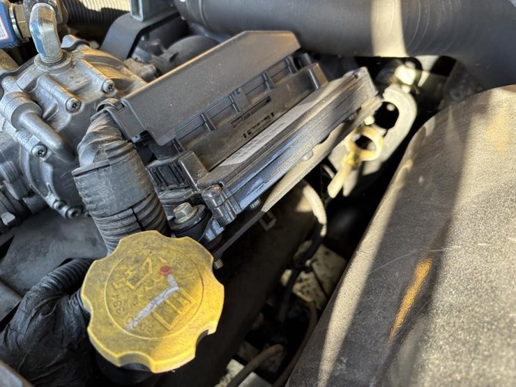 caterpillar-gc35k-image-33