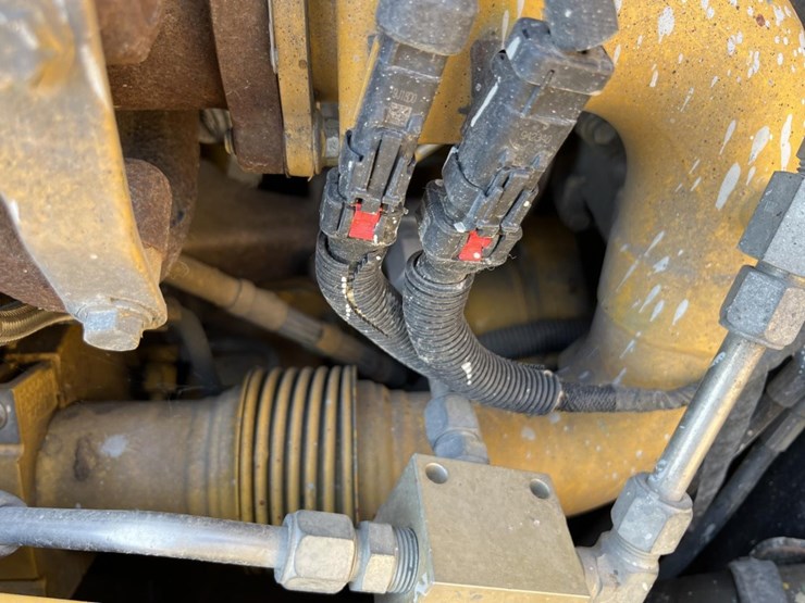 john-deere-1050-image-49