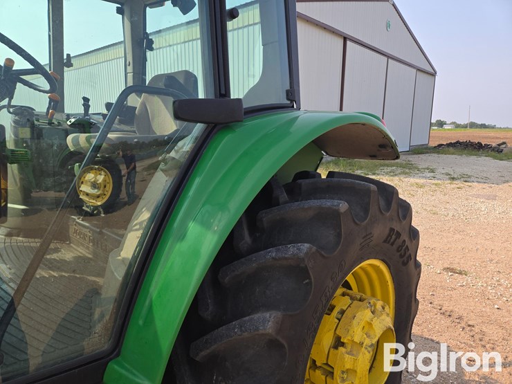 2003-john-deere-6415-image-16