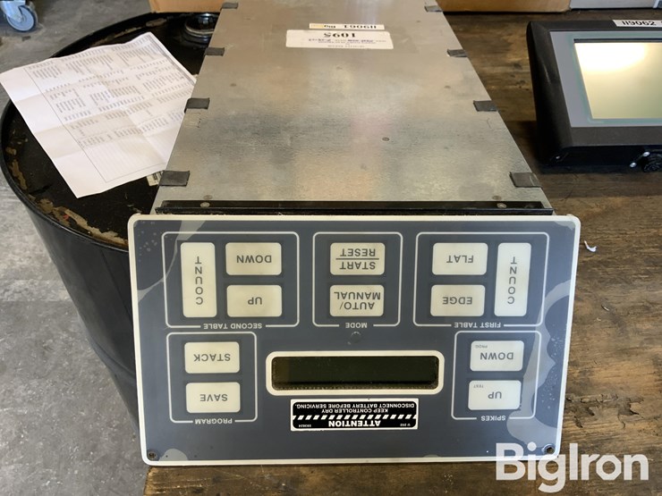 new-holland-1095-image-2