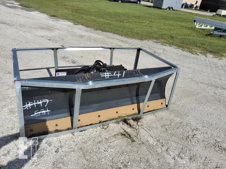 2025-wolverine-dozer-blade-84in-wide-image-1