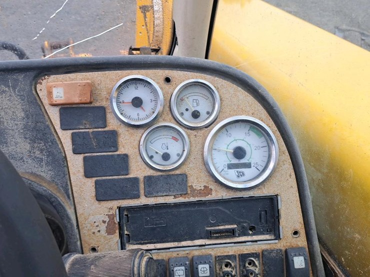 2004-jcb-535-60-image-13