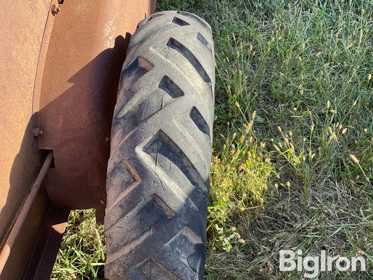 john-deere-h-image-19