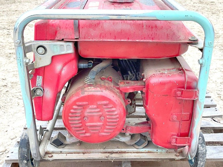 honda-em5000sx-image-5