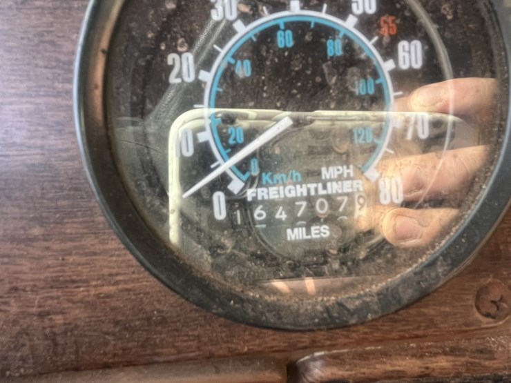 #5001-•-1988-freightliner-mb80-tandem-axle-dump-truck-image-64