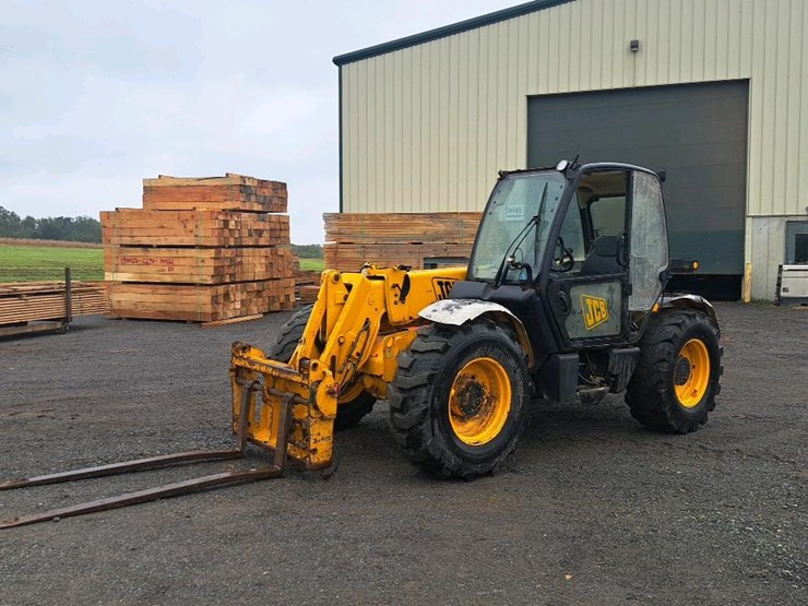 2004-jcb-535-60-image-1