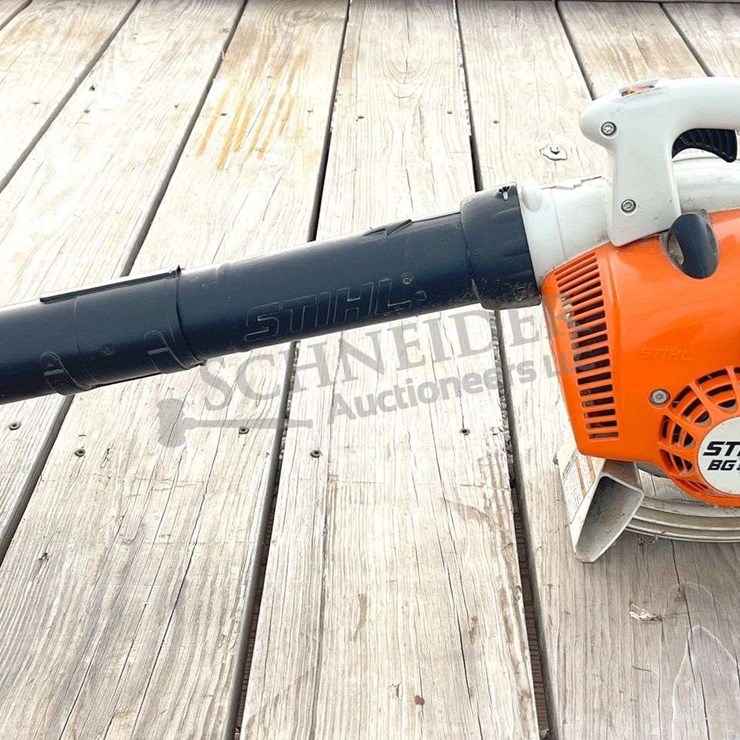 Stihl BG56C gas blower