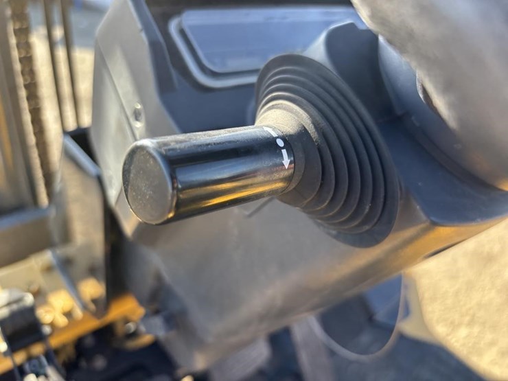 caterpillar-gc35k-image-18