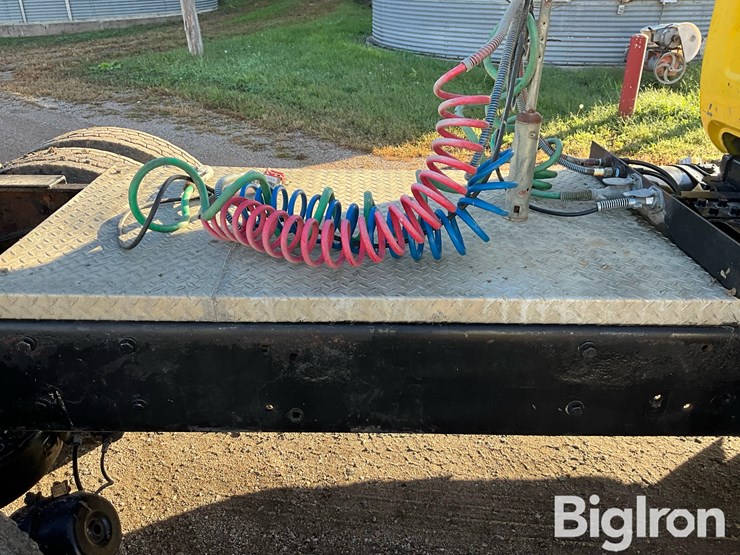 1997-mack-rd690s-image-18