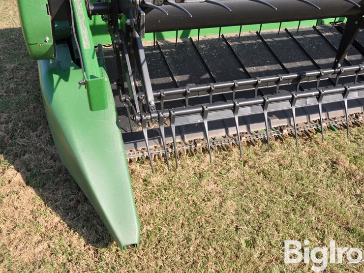 2015-john-deere-635fd-image-9