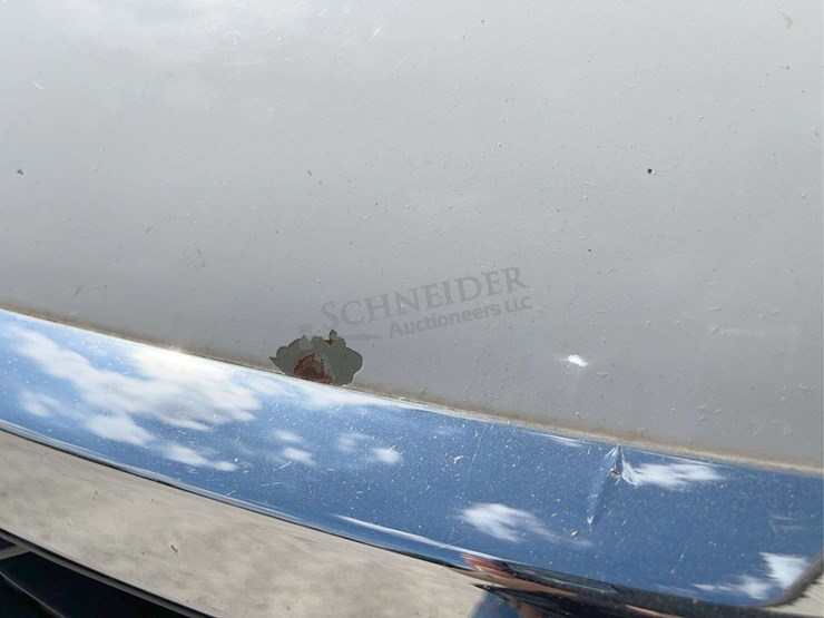 2012-chevrolet-3500-image-11