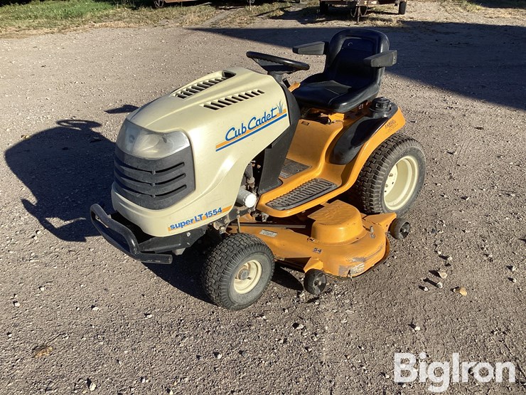 cub-cadet-lt1554-image-1
