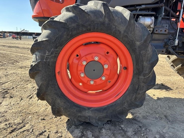 2021-kubota-l4701d-image-13