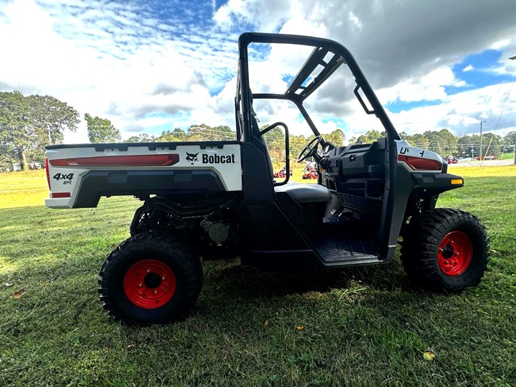 2024-bobcat-uv34-image-3