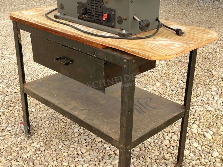 porter-cable-6"-jointer-on-stand-image-3