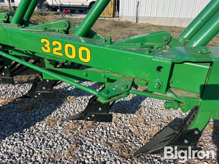 john-deere-5-image-11