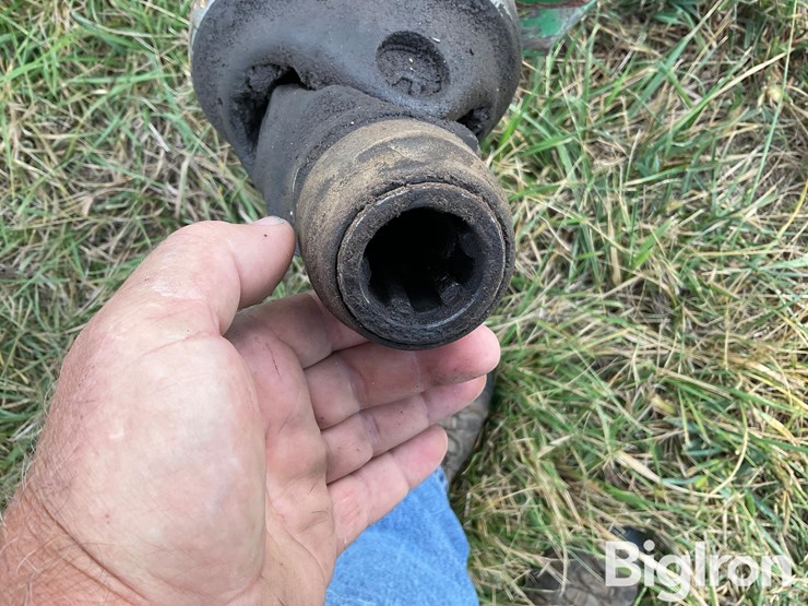 2000-john-deere-566-image-10