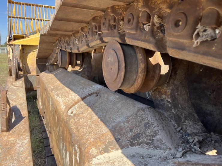 john-deere-1050-image-74