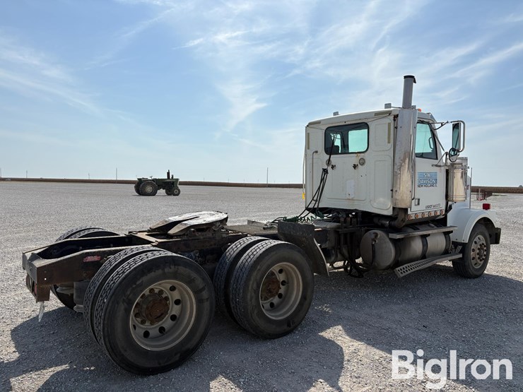 2007-western-star-4900fa-image-5